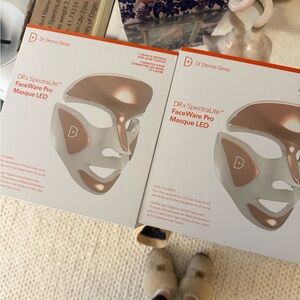 BRAND NEW Dr. Dennis Gross SpectraLite Pro Mask